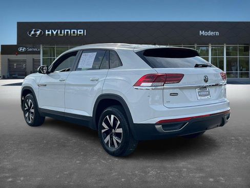 Used 2023 Volkswagen Atlas Cross Sport SE image 6