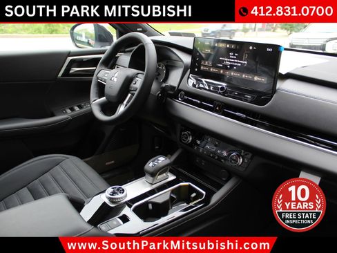 New 2026 Mitsubishi Outlander LE AWD/4WD image 10