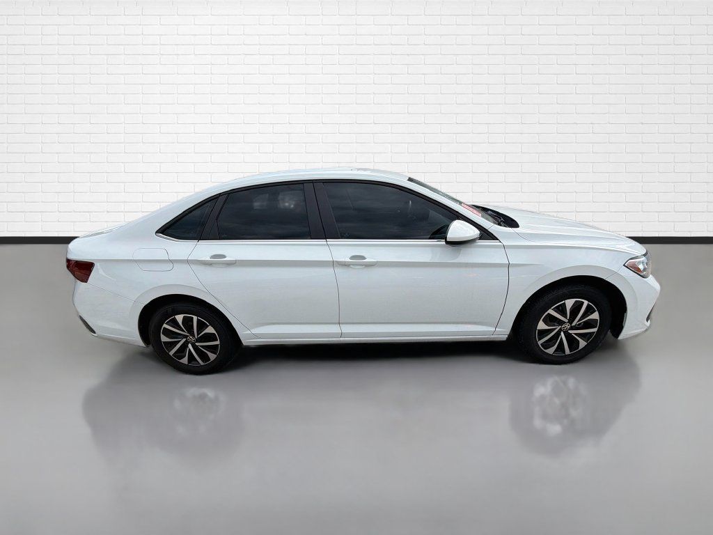 Used 2024 Volkswagen Jetta S FWD image 10
