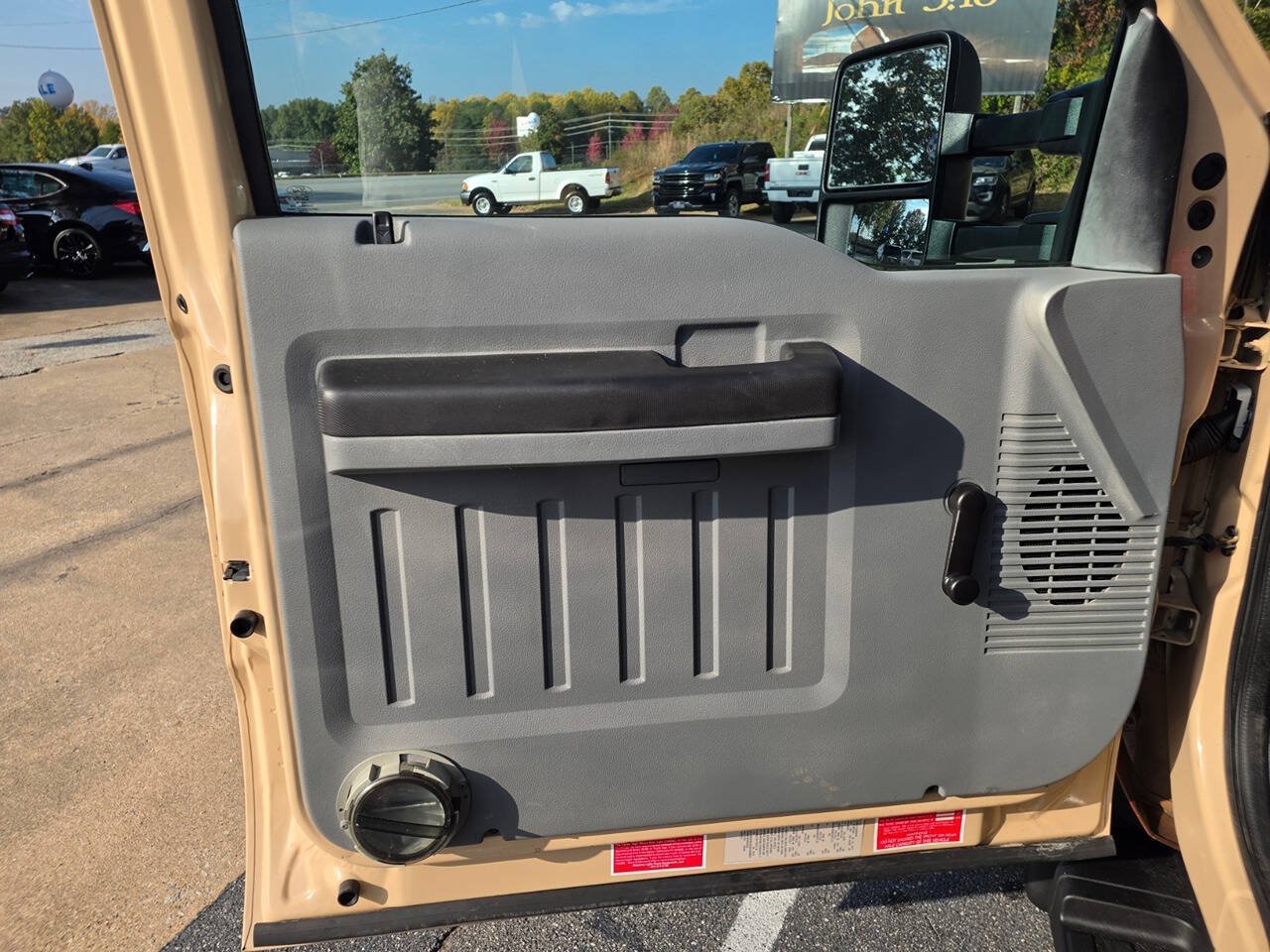 Used 2013 Ford F450 XL w/ Snow Plow Prep Pkg RWD image 16