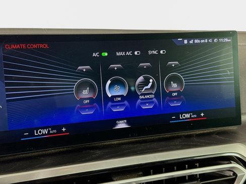 Used 2024 BMW 440i xDrive Convertible w/ Premium Package image 19