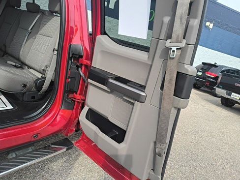 Used 2020 Ford F150 XLT w/ Equipment Group 302A Luxury image 14