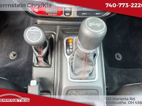 Used 2022 Jeep Wrangler Unlimited Rubicon AWD/4WD image 17