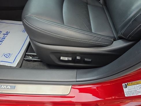 Used 2025 Nissan Altima 2.5 SL image 16