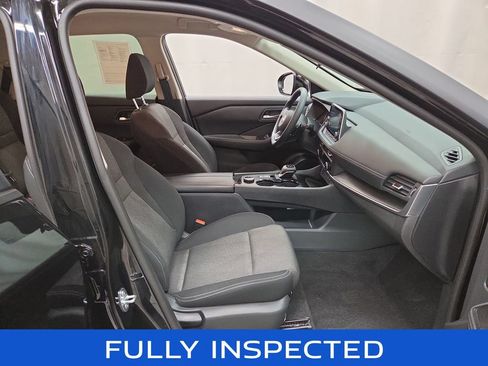 Used 2024 Nissan Rogue SV AWD/4WD image 12