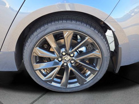 Used 2026 Toyota Corolla SE w/ SE Package image 23