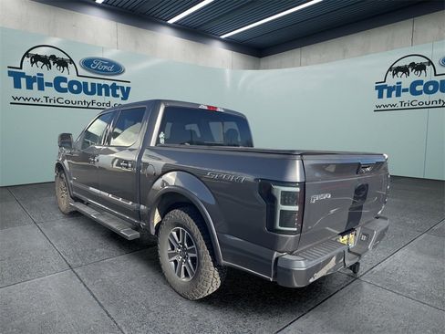 Used 2015 Ford F150 Lariat image 5