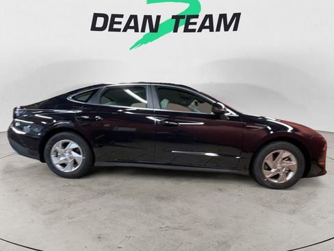 Certified 2025 Hyundai Sonata SE image 10