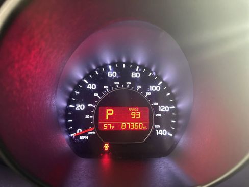 Used 2018 Kia Soul image 19