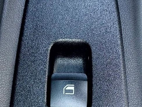 Used 2021 Hyundai Elantra Limited w/ Cargo Package FWD image 29