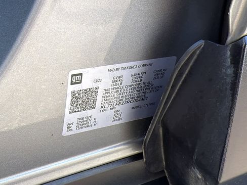 Used 2024 Chevrolet Trax LS FWD image 30