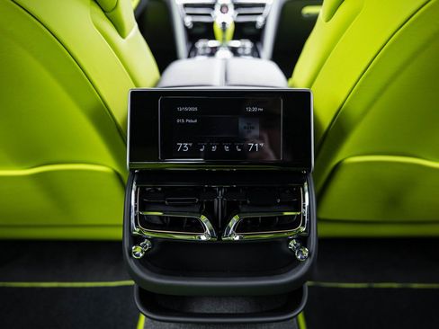 Used 2024 Bentley Flying Spur S V8 image 31