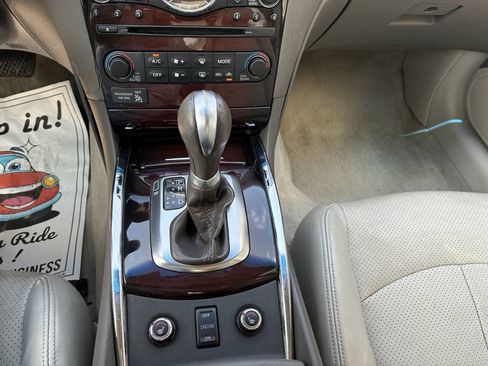 Used 2010 INFINITI G37 x Sedan w/ Premium Pkg AWD/4WD image 12