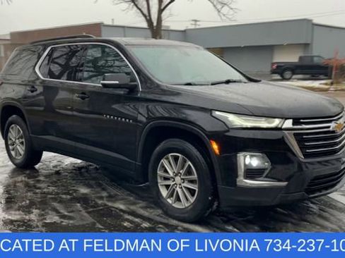 Certified 2023 Chevrolet Traverse LT image 2