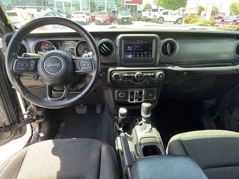 Used 2022 Jeep Wrangler Unlimited Sport AWD/4WD image 18