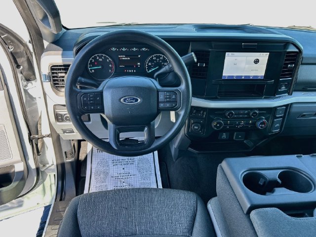 Certified 2025 Ford F250 XLT w/ Snow Plow Prep Package AWD/4WD image 28