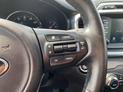 Used 2017 Kia Sorento EX w/ EX V6 Premium Package image 25
