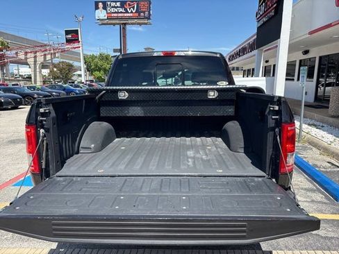 Used 2015 Ford F150 XLT w/ Equipment Group 302A Luxury AWD/4WD image 12