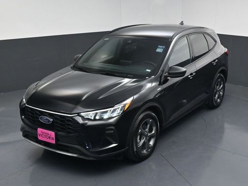 Used 2025 Ford Escape ST-Line image 16