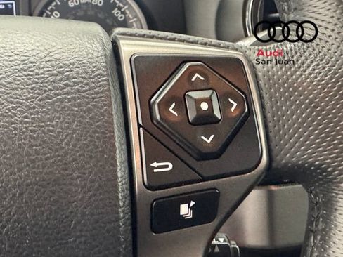 Used 2017 Toyota Tacoma SR5 w/ Tow Package RWD image 20