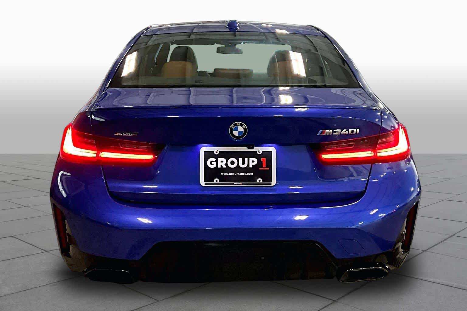 Used 2024 BMW M340i xDrive w/ Premium Package AWD/4WD image 5