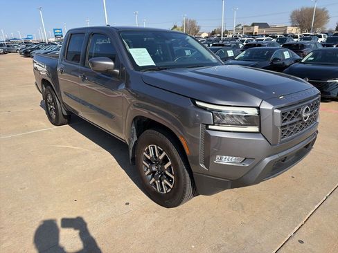 Used 2024 Nissan Frontier SL image 7