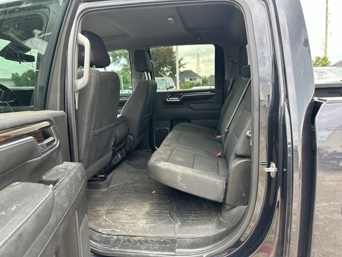 Used 2024 GMC Sierra 2500 SLE w/ SLE Value Package; AWD/4WD image 12
