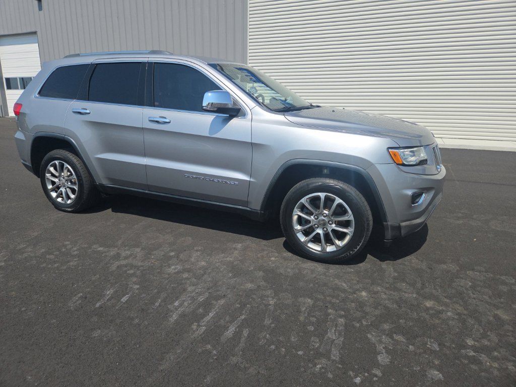 Used 2016 Jeep Grand Cherokee Limited w/ Luxury Group II RWD image 19