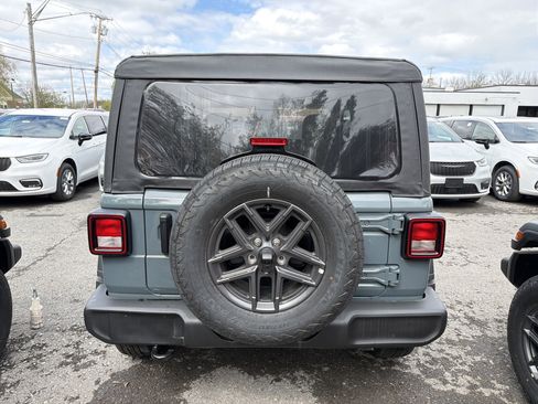New 2026 Jeep Wrangler Sport AWD/4WD image 6