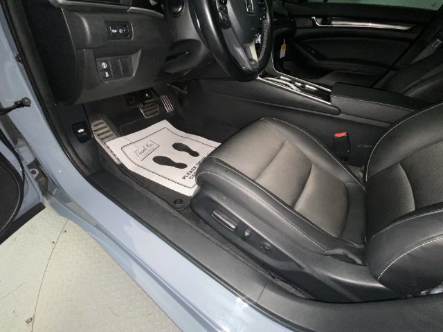 Used 2022 Honda Accord Sport image 12