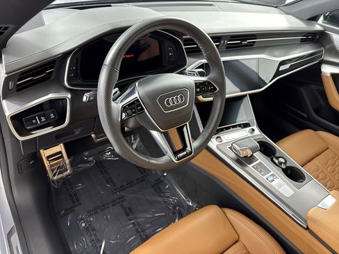Used 2021 Audi RS 7 Sportback AWD/4WD image 23