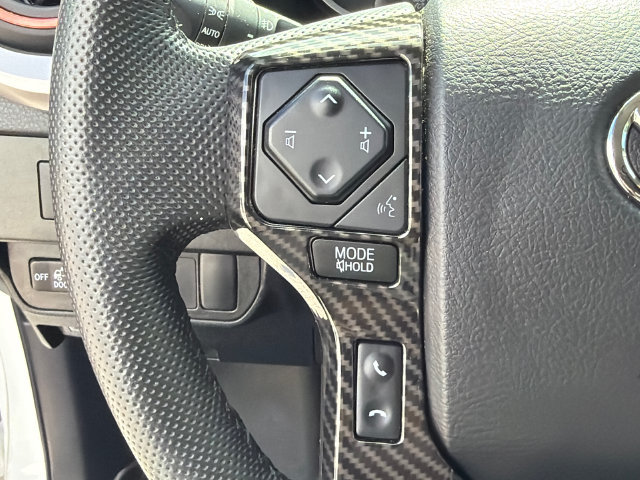 Used 2022 Toyota Tacoma SR5 w/ Technology Package RWD image 24