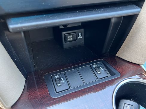 Used 2013 Toyota Camry XLE FWD image 20