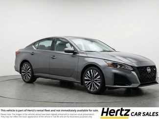 Used 2025 Nissan Altima 2.5 SV FWD video 1