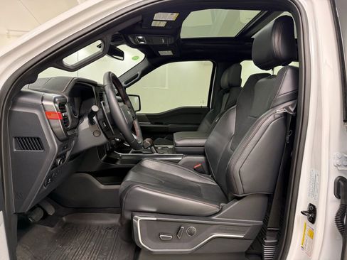 Used 2025 Ford F150 Raptor AWD/4WD image 18