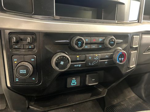 Used 2025 Ford F250 XL w/ STX Appearance Package AWD/4WD image 15