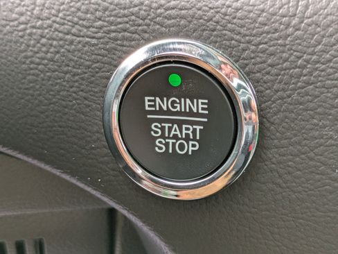 Used 2024 Ford Edge SEL w/ Convenience Package image 26