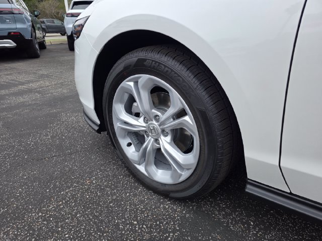 New 2026 Honda Accord LX image 10