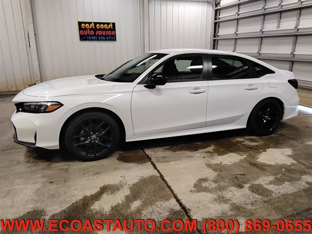 Used 2025 Honda Civic Sport image 5