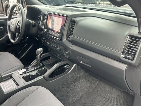 Used 2023 Nissan Frontier SV w/ Midnight Edition Package AWD/4WD image 13