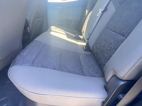 Used 2024 Chevrolet Colorado ZR2 w/ Technology Package image 14