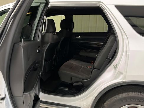 Used 2023 Dodge Durango SXT image 13