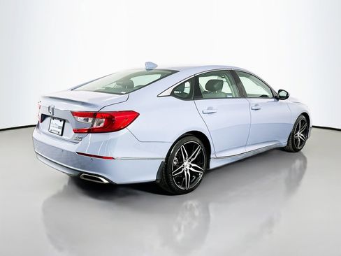 Used 2022 Honda Accord Touring image 7