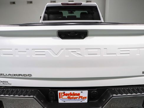 Used 2022 Chevrolet Silverado 3500 LT w/ Gooseneck/5TH Wheel Package image 8