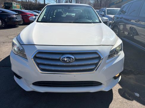 Used 2017 Subaru Legacy 2.5i Limited image 2