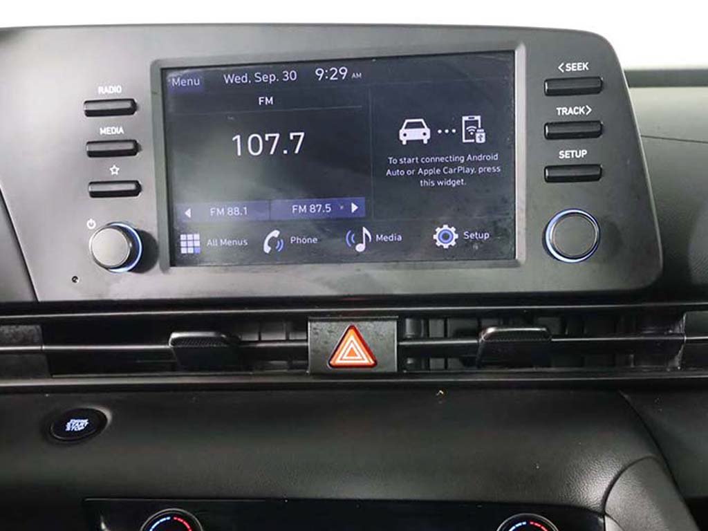 Used 2025 Hyundai Elantra Sport w/ Cargo Package FWD image 38