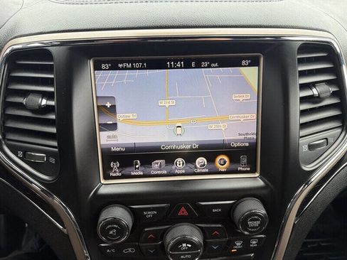 Used 2014 Jeep Grand Cherokee Summit image 23