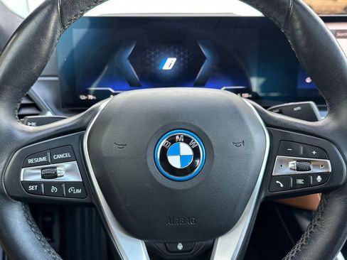 Used 2023 BMW i4 eDrive35 w/ Premium Package image 26