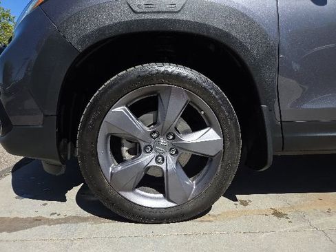 Certified 2019 Honda Passport Touring image 9