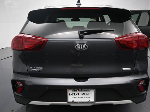 Used 2020 Kia Niro EX Premium FWD image 9